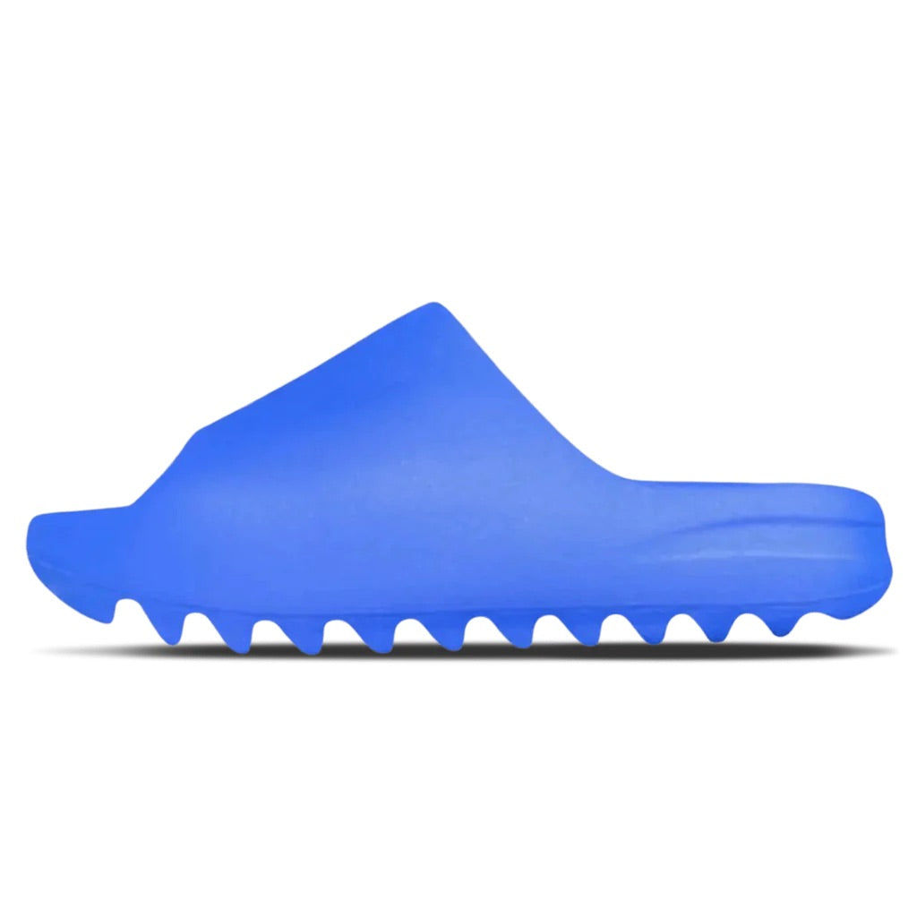 Yeezy Slide ‘Azure’