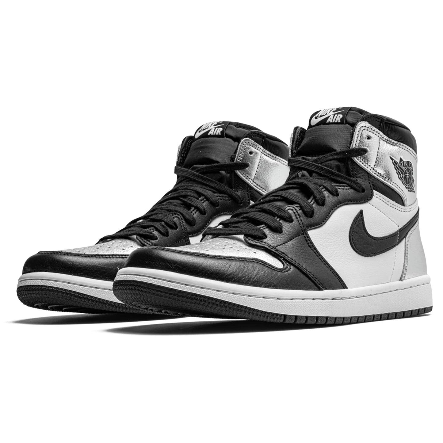 Air Jordan 1 Retro High OG WMNS ‘Silver Toe’