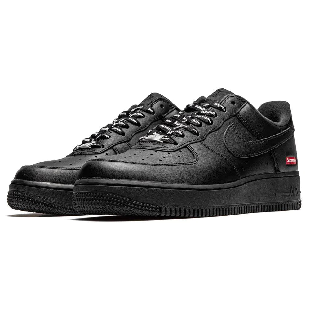 Supreme x Nike Air Force 1 07 ‘Triple Black’