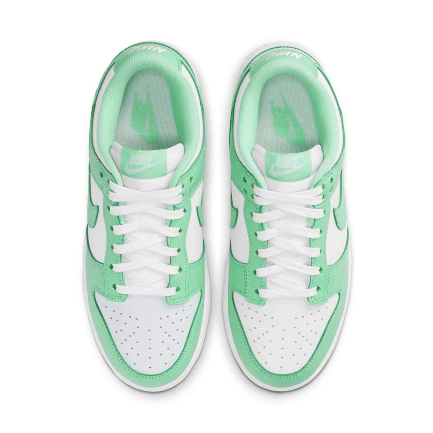 Nike Dunk Low WMNS ‘Green Glow’